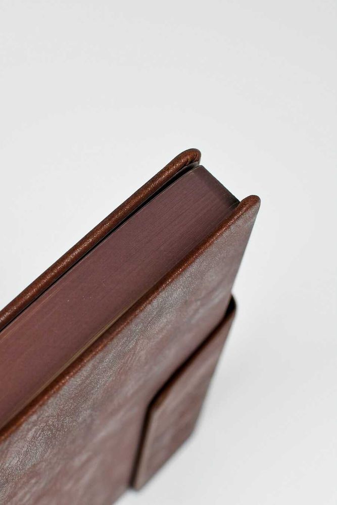 Ежедневник Leadmark, недатированный, коричневый