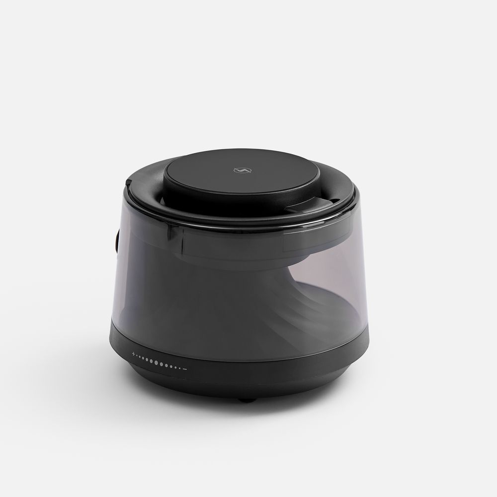 Bluetooth-колонка с подсветкой и беспроводной зарядкой Quantum, черная