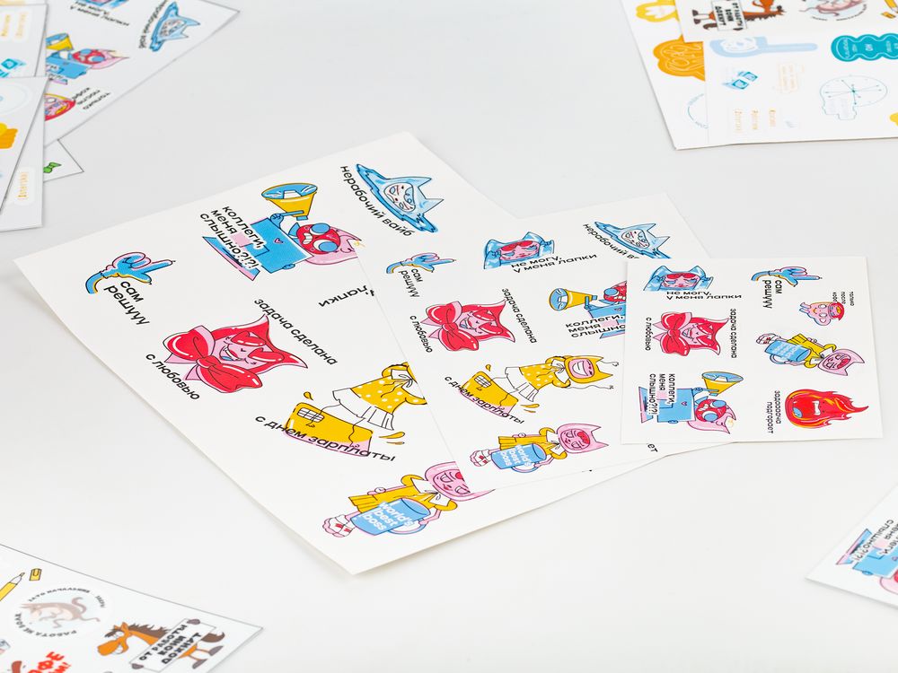Наклейки бумажные Sticker Pack на заказ, M
