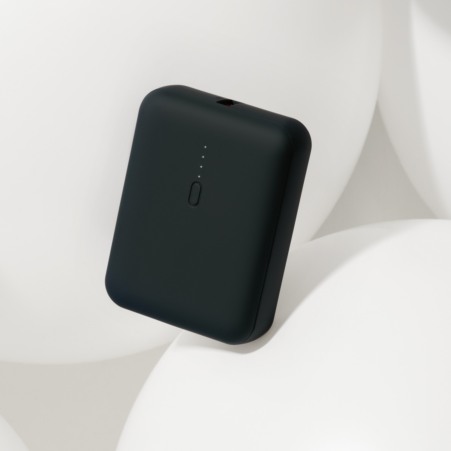 Внешний аккумулятор с функцией быстрой зарядки Формула (Formula) 10000 mAh, черный