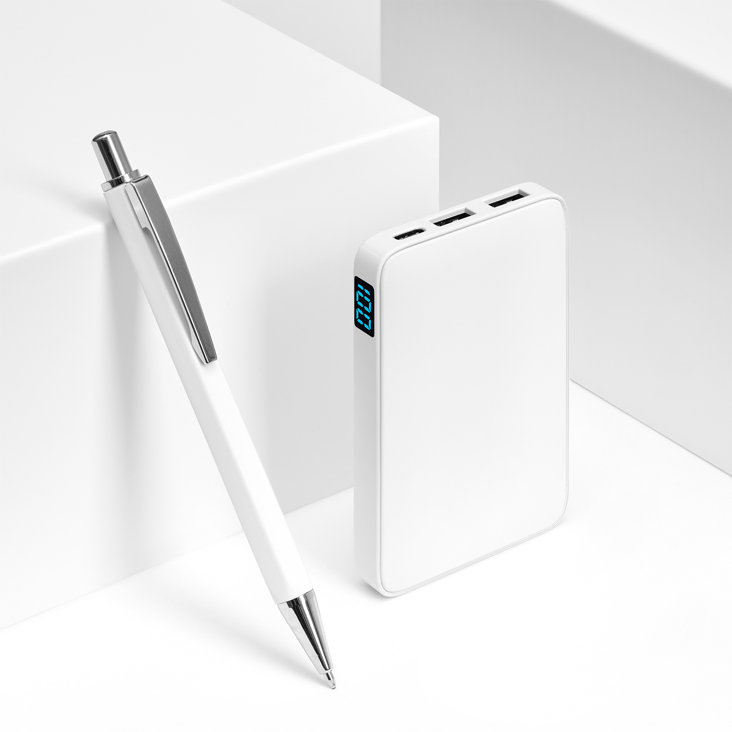 Внешний аккумулятор с подсветкой Анкор (Ancor) 5000 mAh, белый